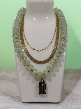 Set of 3 layering necklaces gold mesh chain, bamboo chain, green resin beads.